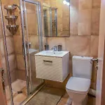 Private In Cypress Complex 15 * Warna
